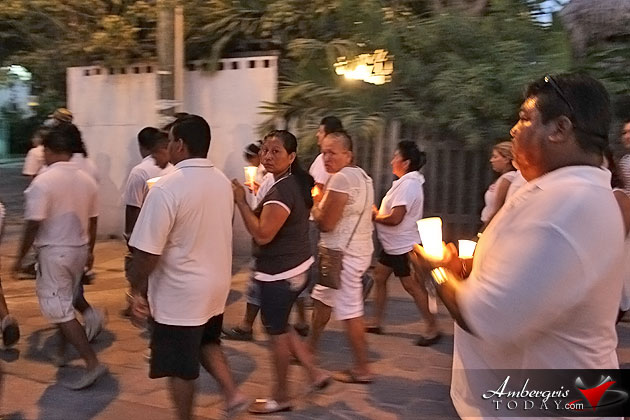 Residents March for Peace as Authorities Promise Island’s Safety