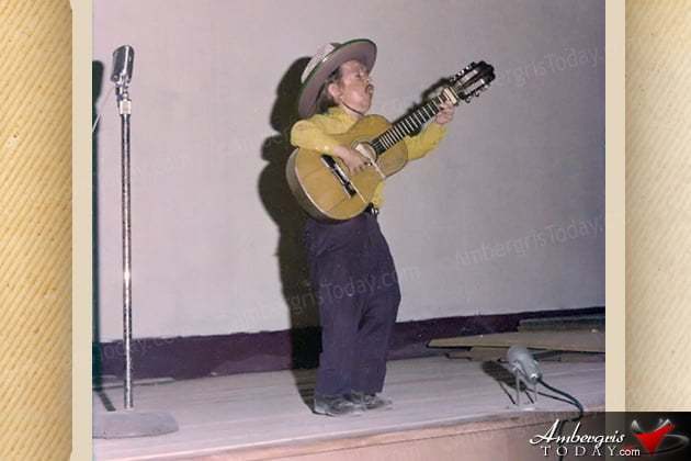 Mexico’s Smallest Man in San Pedro -Margarito Esparza Nevares Mexico’s Smallest Man in San Pedro -Margarito Esparza Nevares