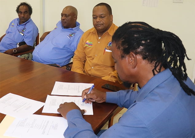 Belize Minister of Transport Signs New Statutory Instrument Regarding International Buses