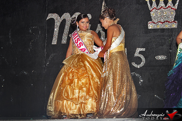 Miss Photogenic - Adriana Briceño Killianie Sosa Crowned Miss Chiquitita 2015