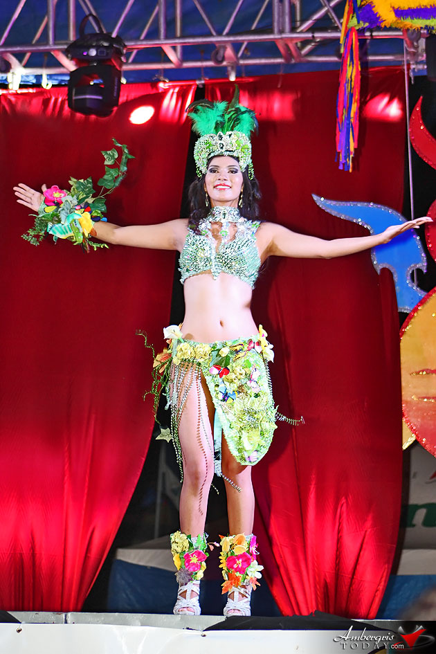 Miss Honduras Gabriela Vanessa Salazar crowned Miss Costa Maya 2015