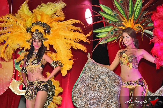 Miss Honduras Gabriela Vanessa Salazar crowned Miss Costa Maya 2015