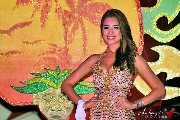 Miss Honduras Gabriela Vanessa Salazar crowned Miss Costa Maya 2015