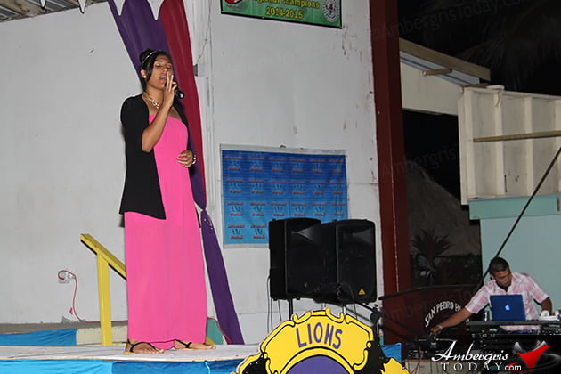 San Pedro Lion's Club Crowns New Queen 2015