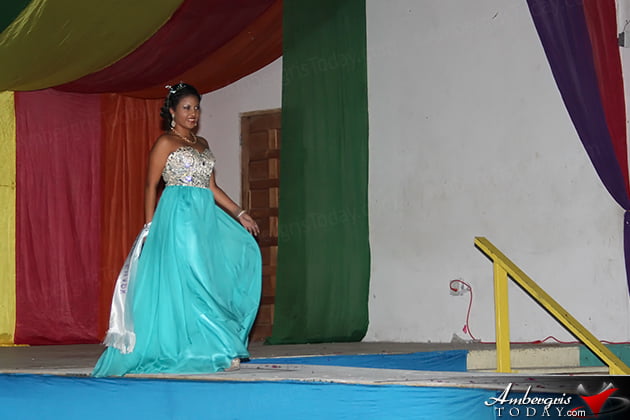 San Pedro Lion's Club Crowns New Queen 2015