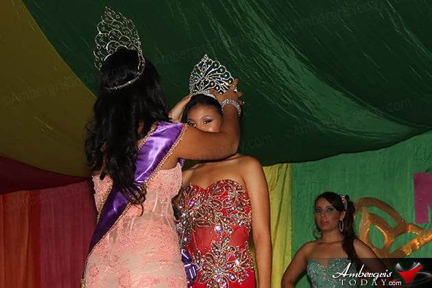 San Pedro Lion's Club Crowns New Queen 2015