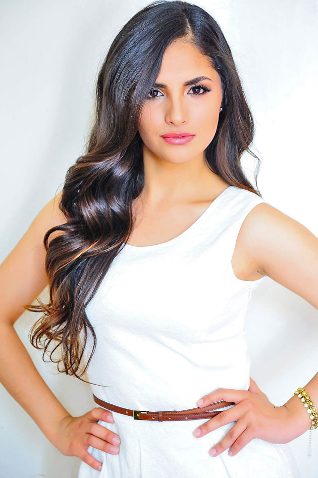 Miss Mexico and Miss Guatemala for Costa Maya Pageant