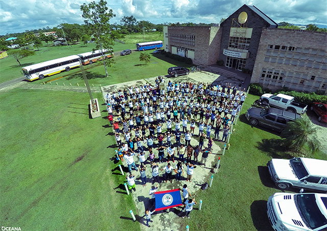 Wavemakers of the Year Awarded to iTravel Belize and The Phoenix Belize