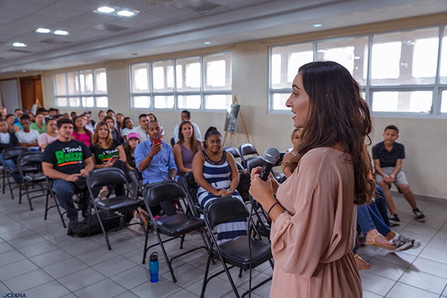 Wavemakers of the Year Awarded to iTravel Belize and The Phoenix Belize