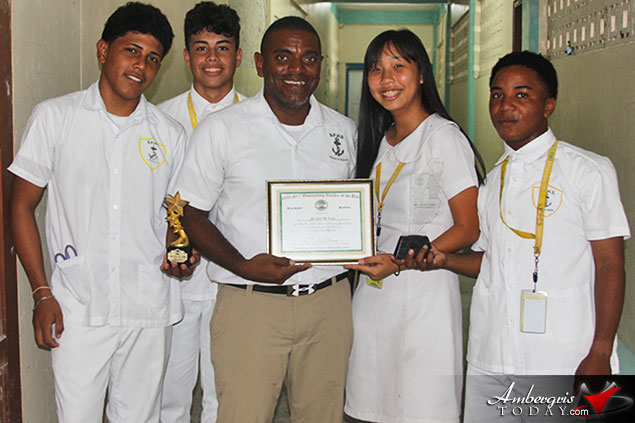 Paul Kelly of San Pedro High Awarded Outstanding Teacher of the Year 1 Paul Kelly of San Pedro High Awarded Outstanding Teacher of the Year