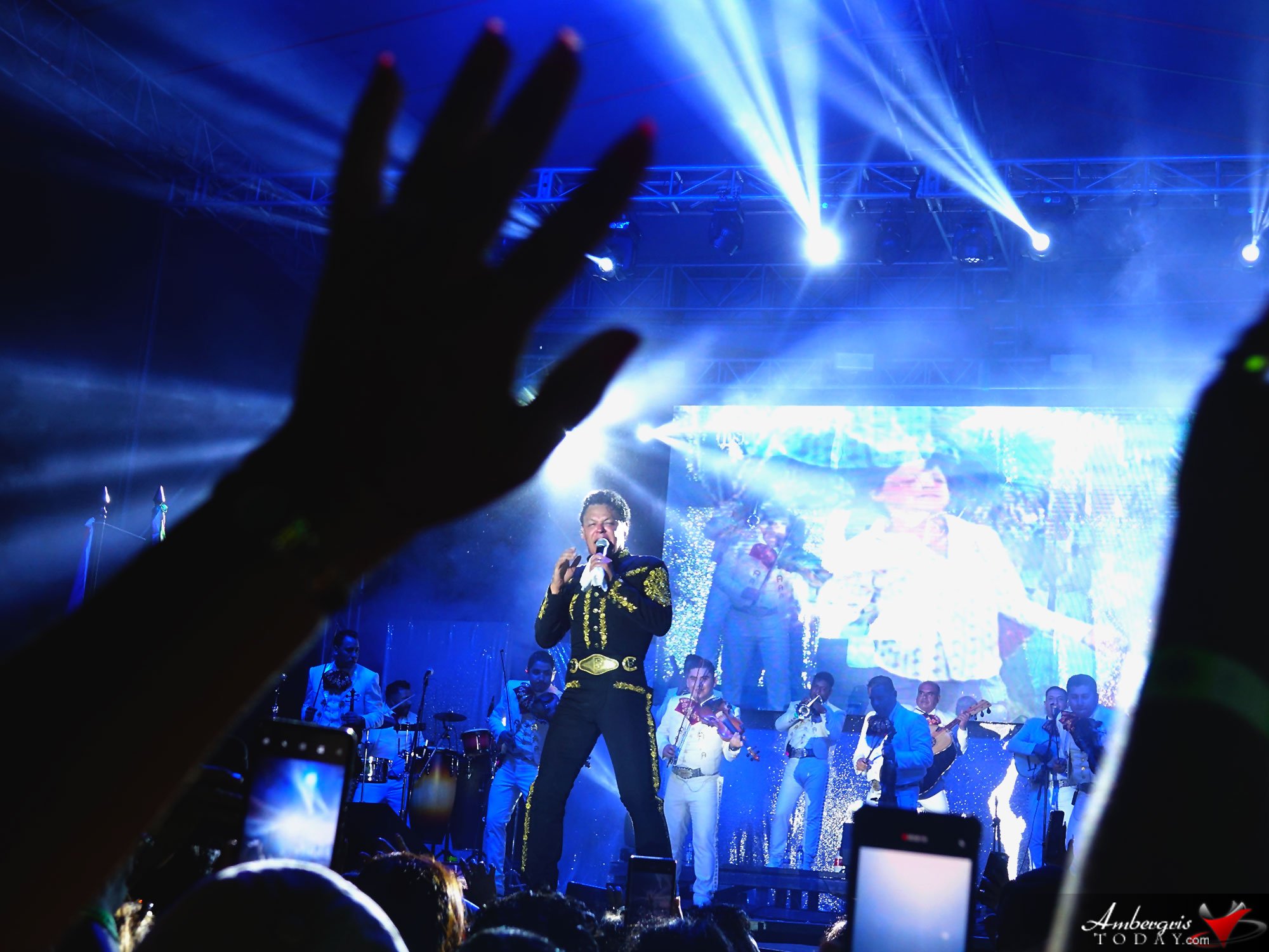 Pedro Fernandez in Concert for Dia de San Pedro Festival 7 Pedro Fernandez in Concert for Dia de San Pedro Festival