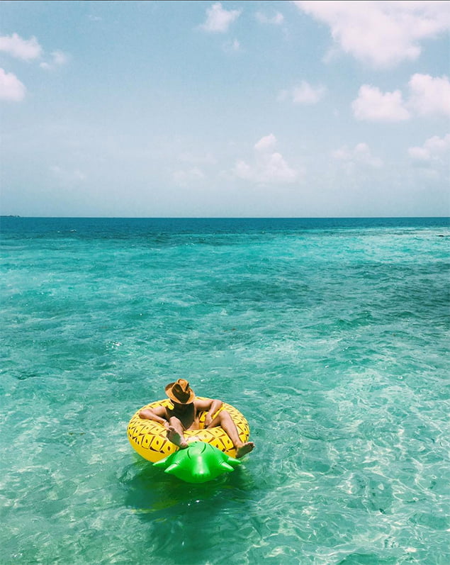 When The Temperature Rises in Belize - Celebrity Photographer Steven Taylor