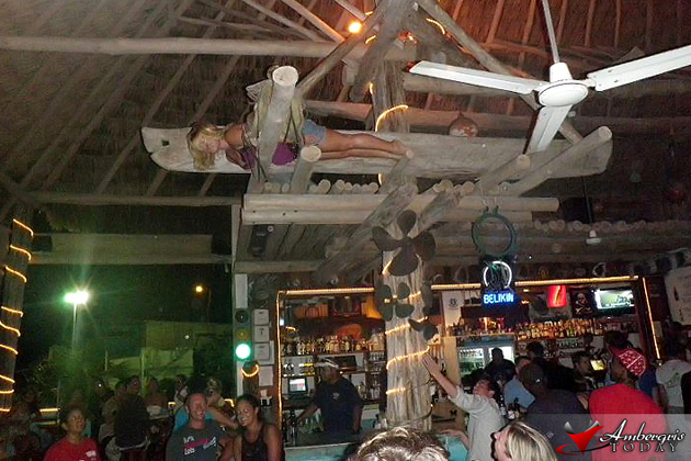 Amy Knox Planking at Fido's