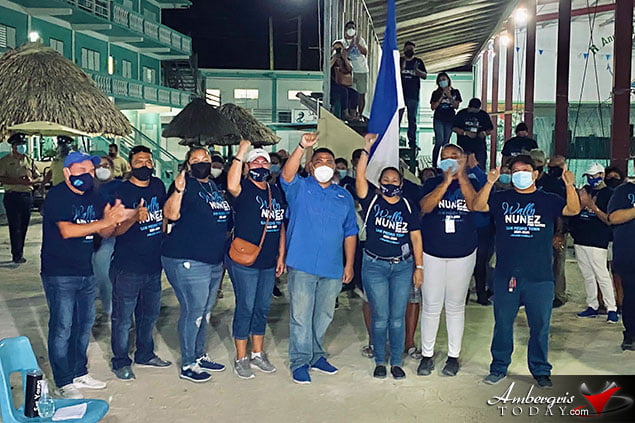 San Pedro Wakes Up to New Mayor Wally Nunez and his Six Councilors