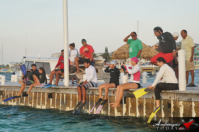 Early Morning Reef Swim Kicks off Reef Week on Ambergris Caye