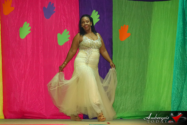 Ana Najarro is La Reina del Carnaval 2018