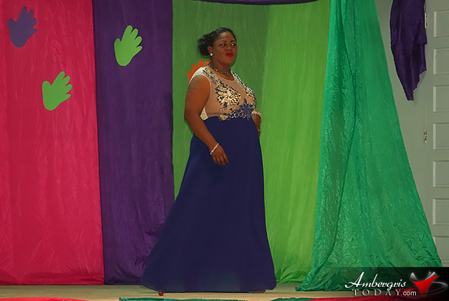 Ana Najarro is La Reina del Carnaval 2018