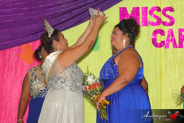 Ana Najarro is La Reina del Carnaval 2018