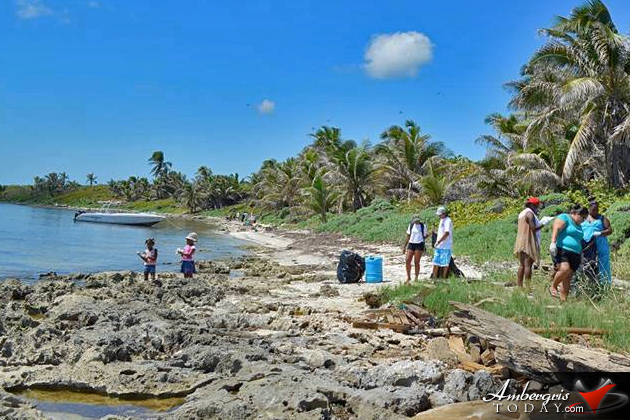 Islanders Participate in National River and Beach Cleanup 2015