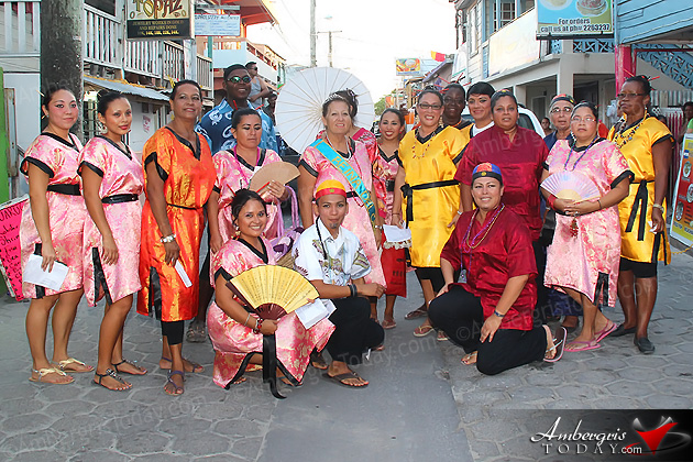 Carnaval de San Pedro Alegria y Color La Mascara del la Tradicion 