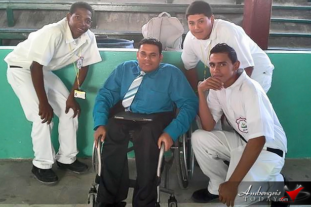 Dr. Einstein Bodden, recent medical graduate is guest speaker at San Pedro High School Career Week San Pedro High Has Special Guest Speaker Opening Career Week