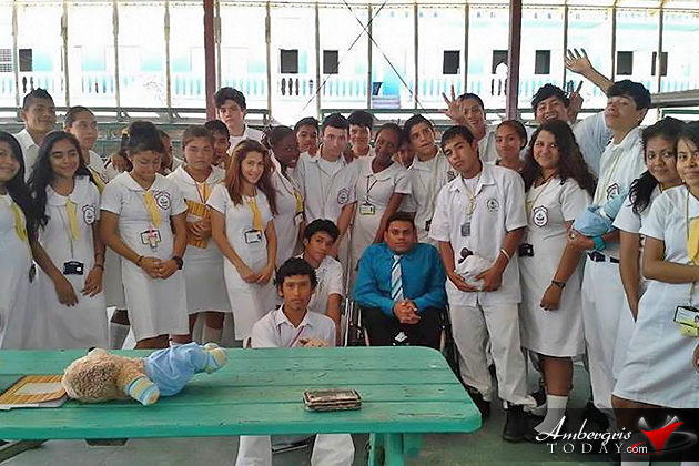 Dr. Einstein Bodden, recent medical graduate is guest speaker at San Pedro High School Career Week San Pedro High Has Special Guest Speaker Opening Career Week