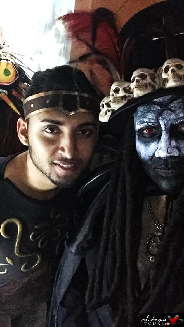 Halloween Party Selfie's on Fleek Halloween Party Selfie's on Fleek