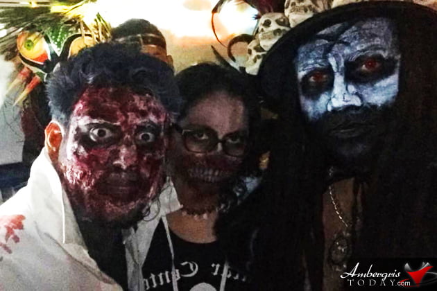 Halloween Party Selfie's on Fleek Halloween Party Selfie's on Fleek