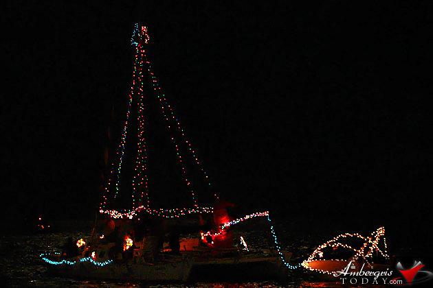 San Pedro Holiday Lighted Boat Parade Shines Bright