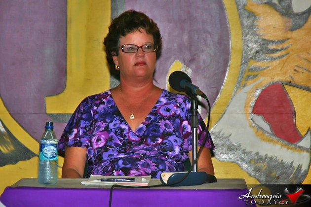 Melanie Paz Independent 