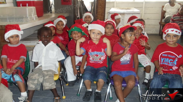 Friends of Holy Cross Spread Christmas Joy Santa arrives at Holy Cross