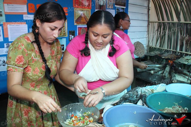 Holy Cross Anglican School Holds Cultural Exhibit