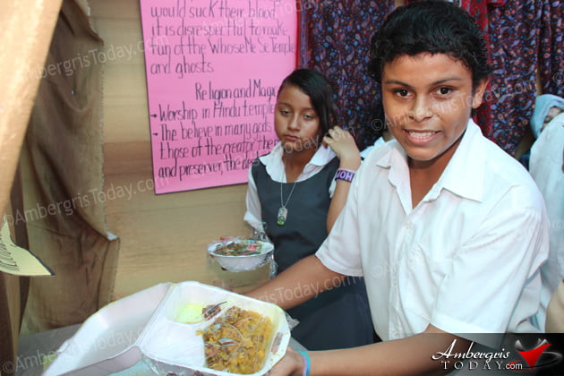 Holy Cross Anglican School Holds Cultural Exhibit