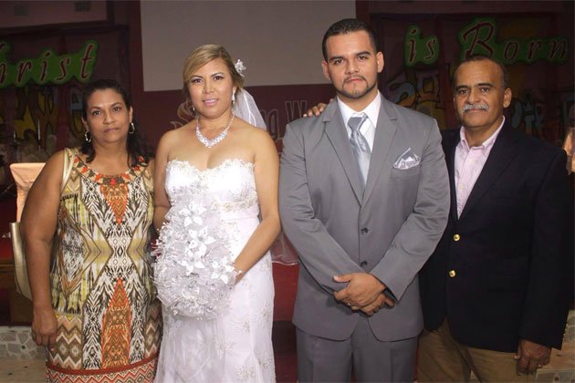 Vanessa Guerrero and Ian Zaldivar nuptials in San Pedro Ambergris Caye Wedding
