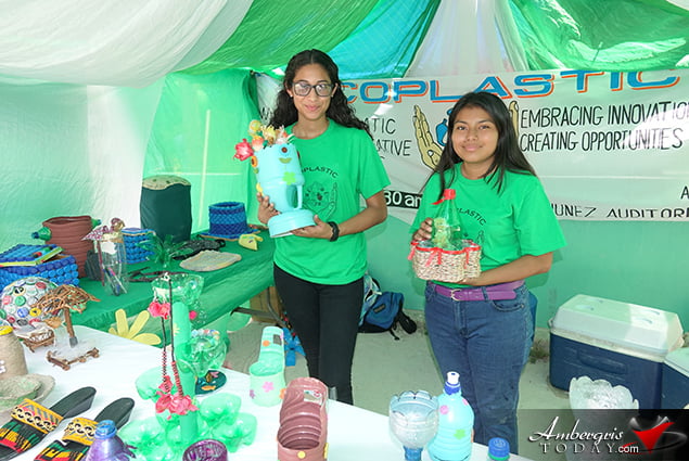 Awesome Product/Business Displays at SPHS’s Business Fair