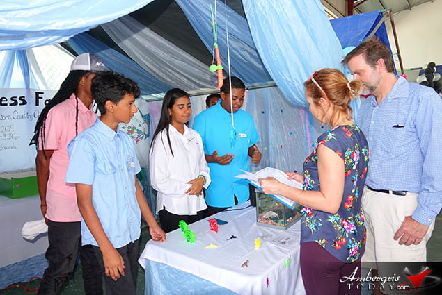 Awesome Product/Business Displays at SPHS’s Business Fair