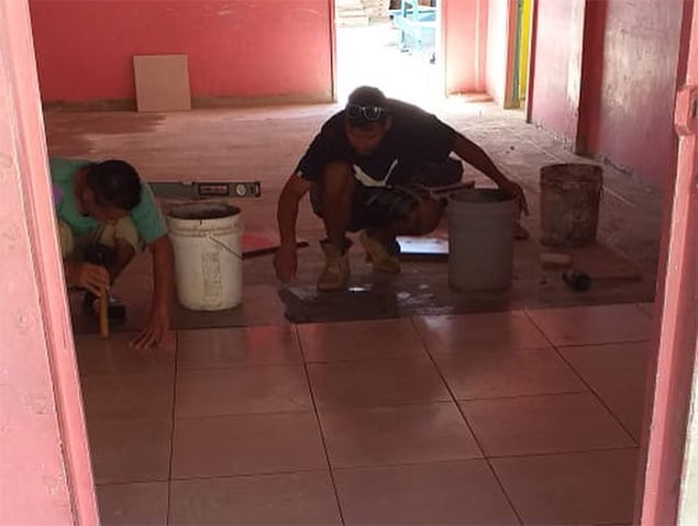 Blue Water Grill and Companies Tile Classrooms at Primary School 4 Blue Water Grill and Companies Tile Classrooms at Primary School