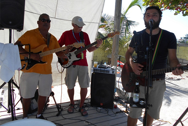 Successful Fundraiser Held for Charlie Trent