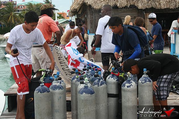 PADI certifies 34 Junior Open Water Divers