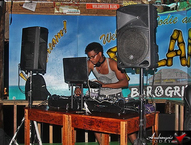 Sun and Moon Festival Hits San Pedro to Kick off Easter Festivities 14 Sun and Moon Festival Hits San Pedro to Kick off Easter Festivities