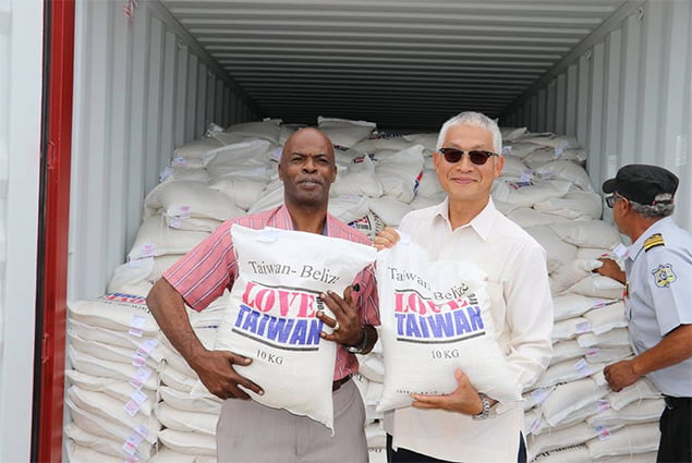 Taiwan Donates 10,000 Bags of Rice to Ministry of Human Development