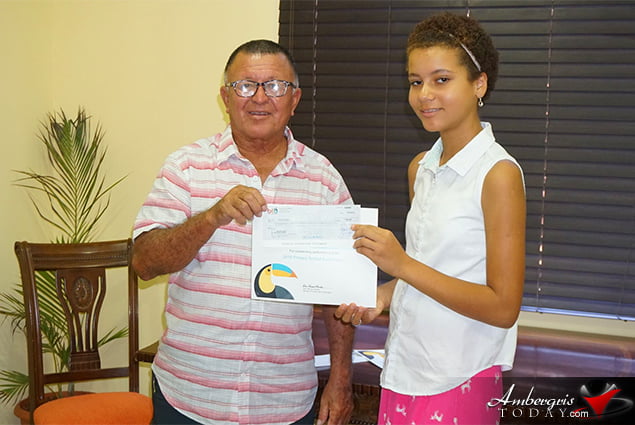 Minister Heredia Awards Top PSE Scorers 1 Minister Heredia Awards Top PSE Scorers