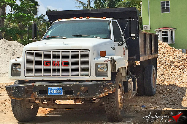 New Garbage Compactor Added to San Pedro Sanitary Fleet