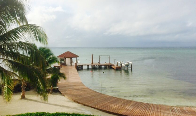 Earl Expected to Make Landfall in Belize as Hurricane Tonight