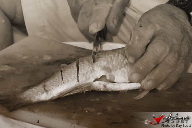 Cleaning Fish with out damaging the roe