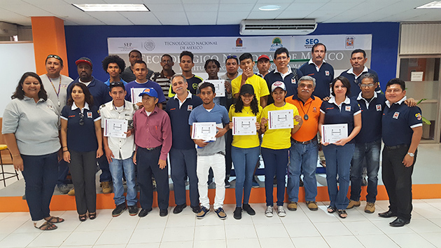 UB Engineering Students Win Structures Competition in Mexico