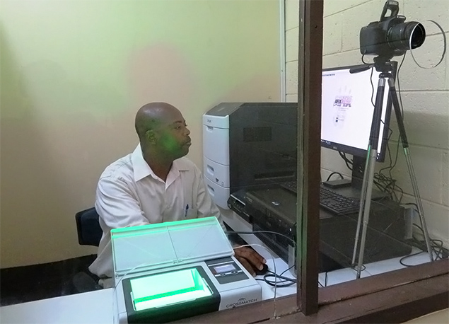 US Embassy Donates Fingerprint Machines to Belize Police Department