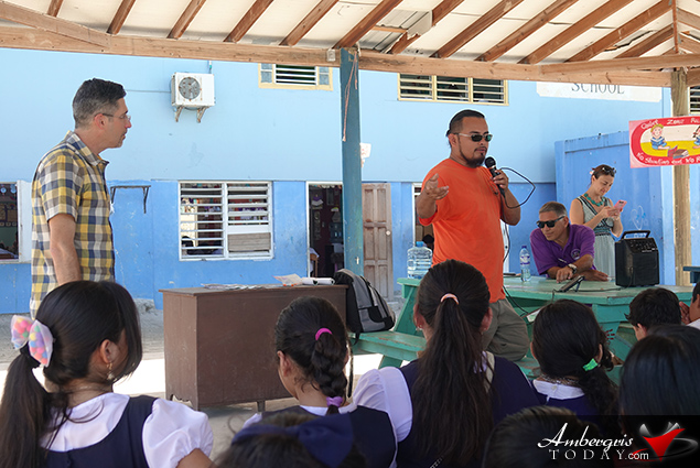 Belize signs Memorandum of Understanding with the United States of America to Protect Artifacts 6 Government of Belize signs Memorandum of Understanding with Government of the United States of America to Protect Artifacts.