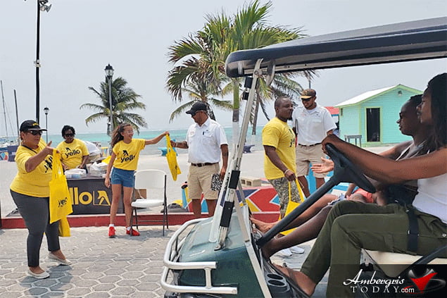 Yello Directory Covergirl Model Madison Shares Phonebooks 4 Yello Directory Covergirl Model Madison Shares Phonebooks