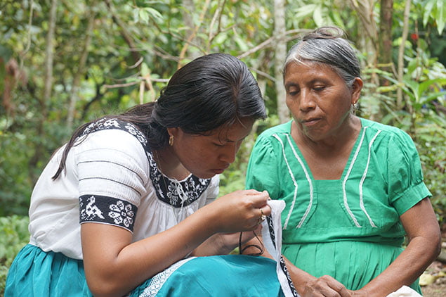 Collection Released of New Maya Brand of Clothing Xe’il Belize 